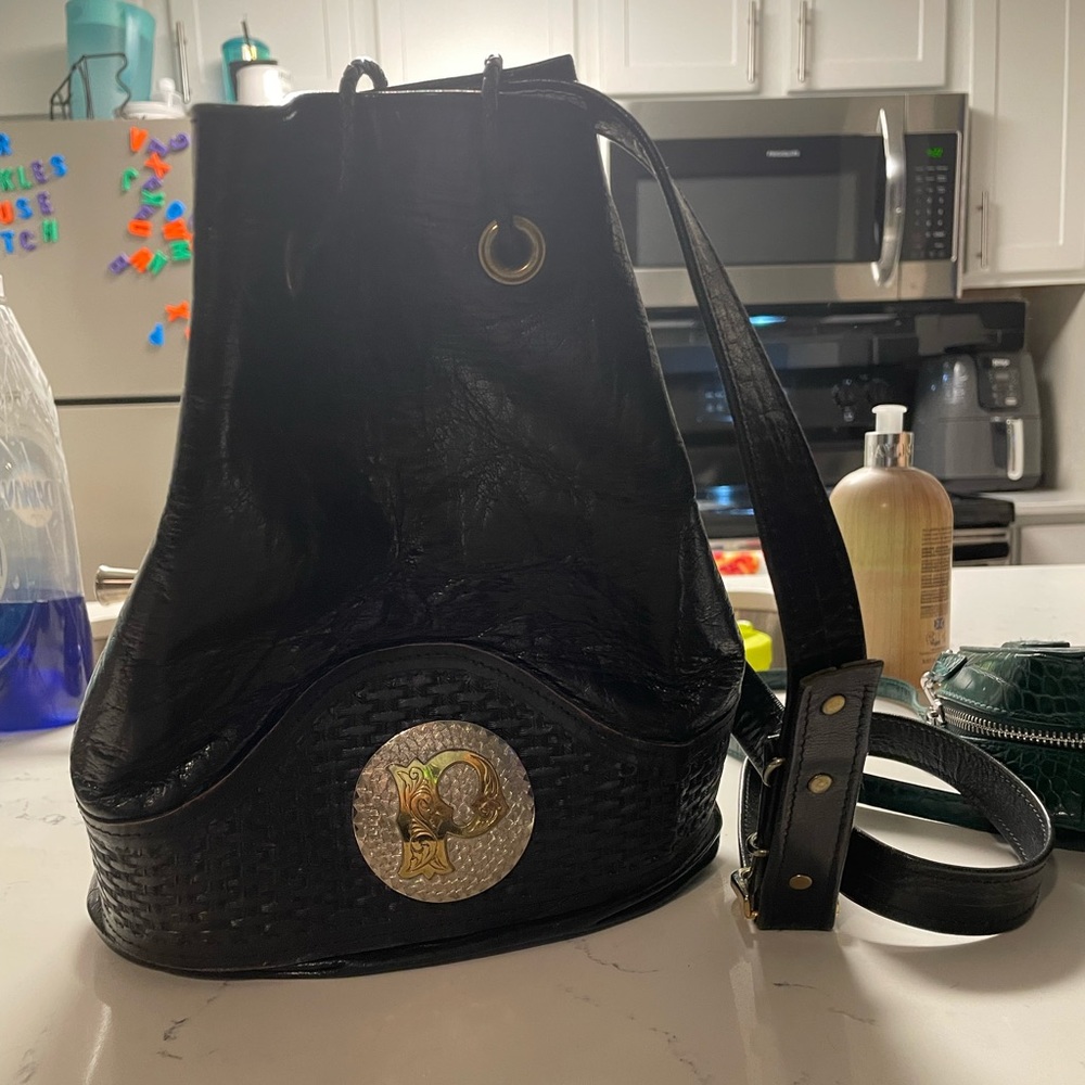 Western black initial bag “P”